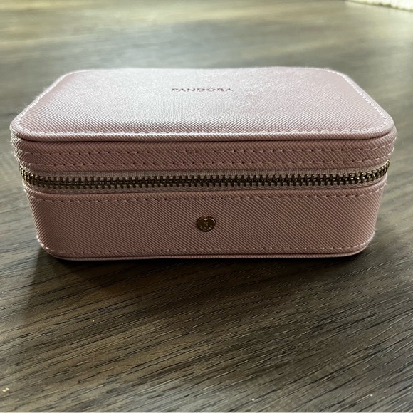 Pink Pandora Travel Jewelry Case - Picture 14 of 16